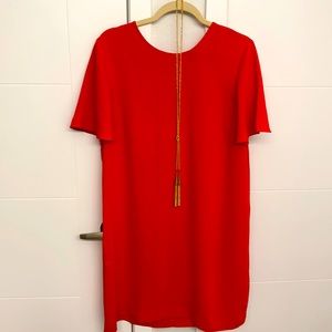 Ann Taylor Sz 12 flutter sleeve shift dress